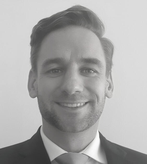 Porträt von Felix Till, Mitgründer und Partner bei Starbridge Talent GbR.